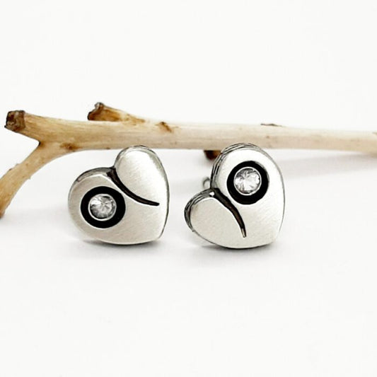 Finnlandsilber Ohrstecker mit Bergkristall "Herzlich" APSF22112