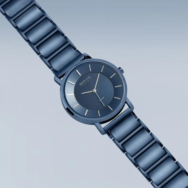 Bering-Armbanduhr Solarzelle Edelstahl blau oder weiß BUAP523/2