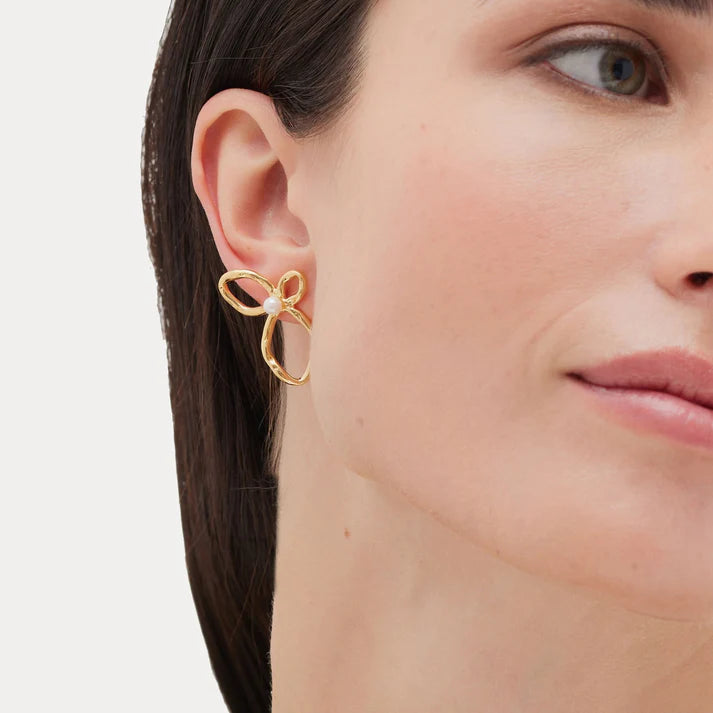 Victoria Cruz Ohrstecker "Blütenschleife" APVC2261