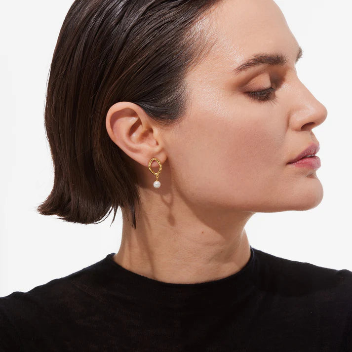 Victoria Cruz Ohrstecker "Radiance Pearl" APVC2266