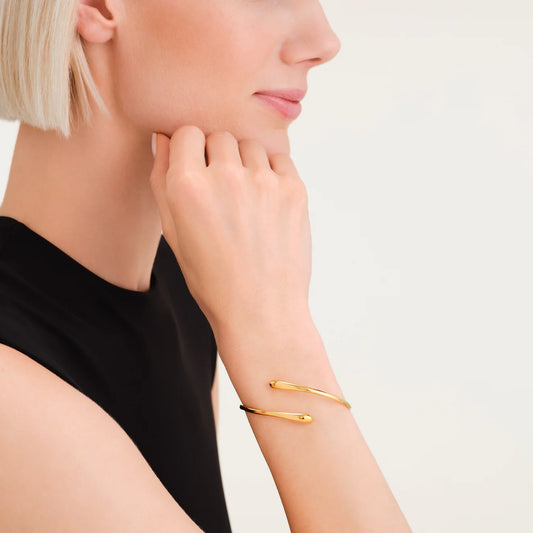 Rosefield Armband "umschlungen" in verschiedenen Farben APRO3266